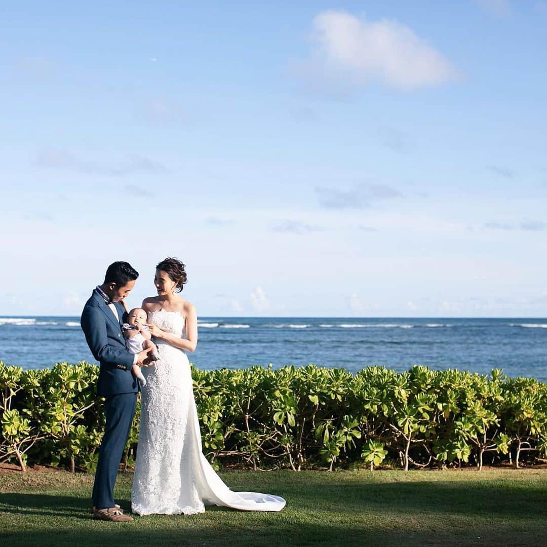 小西翼さんのインスタグラム写真 - (小西翼Instagram)「. 結婚式を終えて改めて 私の周りの大切な人に 改めて感謝🙇‍♂️✨ . 「習慣が身に付くのに２１日かかるそう。 フォーエバーマークの #21DaysofLove チャレンジは、愛する人のために毎日 「何か」をして「愛」を習慣にしよう という企画だそうです！🤲 . そしてこの #21DaysofLove チャレンジに 私たち家族も参加することになりました。 今日から２１日間、私なりのloveを 投稿をしていきます🥰！ @forevermark . #forevermark#フォーエバーマーク #21daysoflove#PR」5月29日 19時00分 - tucha_k