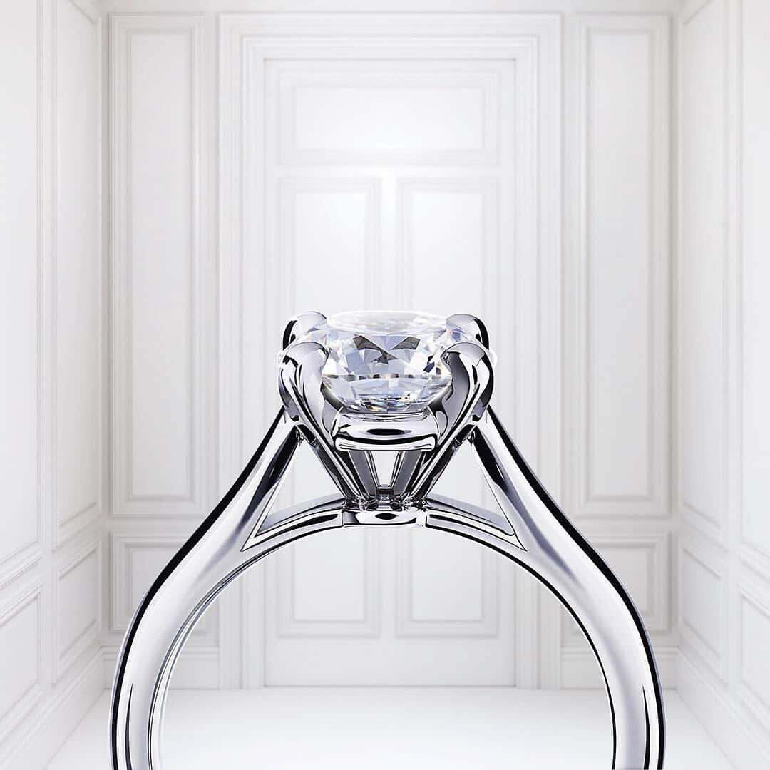 カルティエさんのインスタグラム写真 - (カルティエInstagram)「Love, magnified. #CartierDiamonds」5月29日 19時00分 - cartier