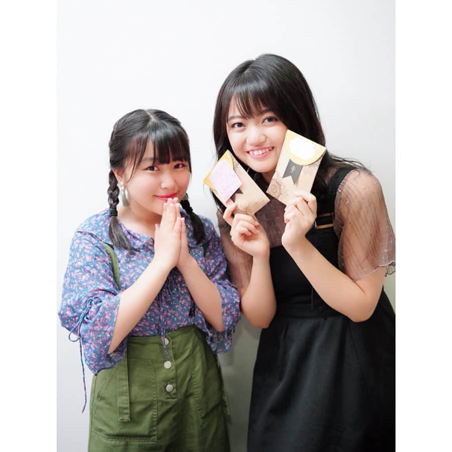 吉川茉優さんのインスタグラム写真 - (吉川茉優Instagram)「生誕イベント観に来てくれたの(*∩ω∩)mayu.♡ ＊ ＊ ＊ #5月28日 #birthday #birthdaypresent #生誕祭 #ハロショ #観に来てくれた #サプライズ登場 #ビックリ #嬉しい #素敵なプレゼントも #本当にありがとう #大好きな仲間 #アプガ2 #アプガプロレス #instagood #instalike」5月29日 19時02分 - mayu_yoshikawa_uug2ki