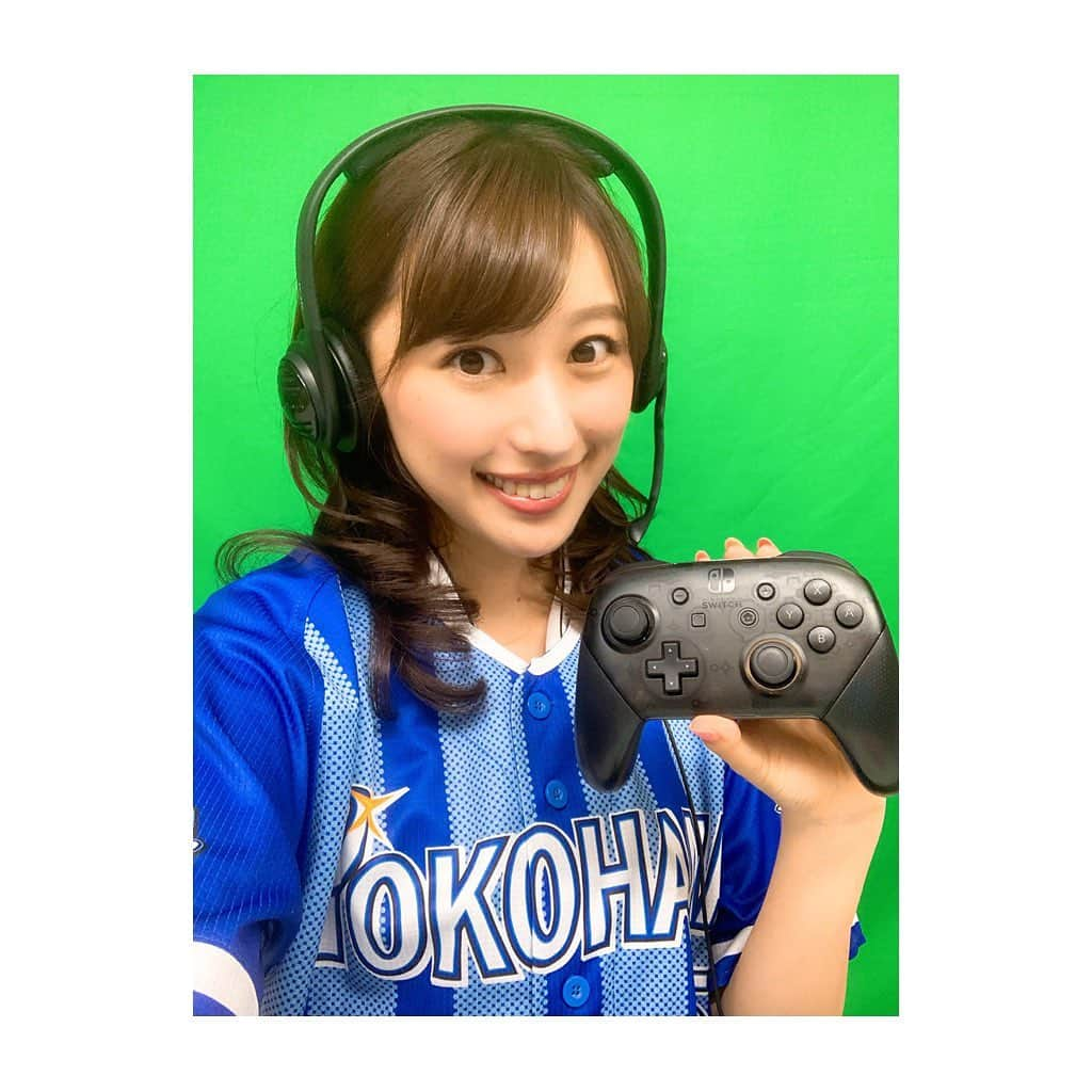 楠紗友里さんのインスタグラム写真 - (楠紗友里Instagram)「一先ずのラスト配信🎮♪ 今日は、地元であり（正式には違うけど笑）スプラトゥーン甲子園でも優勝したDeNAユニを着ながらの配信でした🤗（八木さんありがとうございます🙌） いつも以上にあっっという間に感じた配信でしたが、たくさん視聴者の皆さんと遊べて楽しかったです☺️♪ Overwatchから始まり、これまでずっとゲーム実況配信を応援してきて下さった皆さん、本当にありがとうございました💖 しばらくはキャスター業に専念するので、今後はそちらの応援もよろしくお願い致します🎤🌟 #スタダGG #Sally #またいつか #splatoon2 #スプラトゥーン2 #横浜DeNAベイスターズ #東京2020への道 本当の地元は #横須賀 でも、横浜も横須賀も大好き❤️ #さゆスポ」5月29日 19時15分 - sayuri_kusunoki