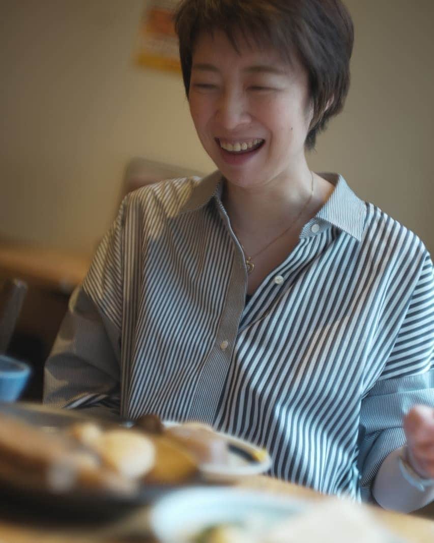 のインスタグラム：「おでんからの 甘い物。 しあわせ！ お互いひと山越えたのでご褒美。  #leica#leicam10p#summarit#summarit50#summarit50mm#oldlens#ライカ#ライカm10p#ズマリット#ズマリット50mm#オールドレンズ#tokyo#japan#oldlens_tokyo」
