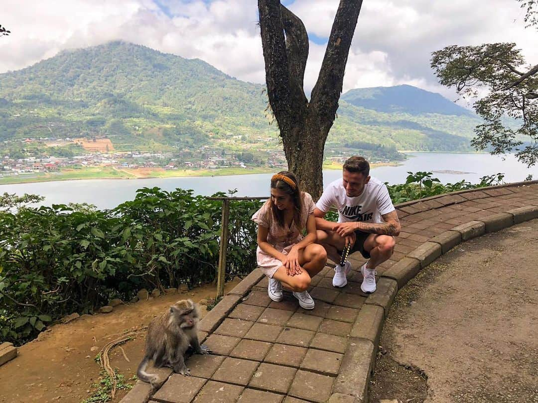 サウル・ニゲスさんのインスタグラム写真 - (サウル・ニゲスInstagram)「🐒🌴👸🏽」5月30日 5時58分 - saulniguez