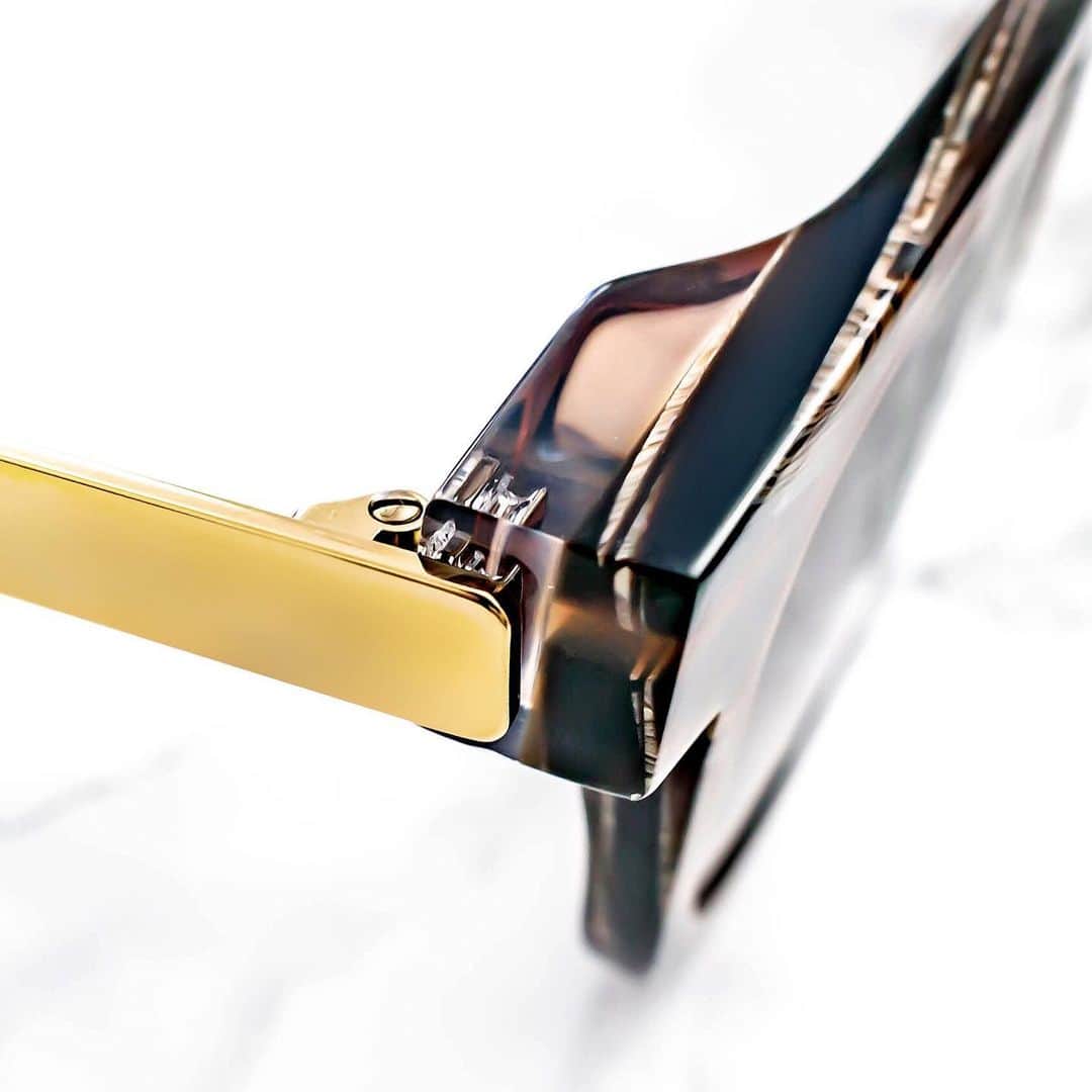 のインスタグラム：「zoom on the THIERRY LASRY “SHORTY” in Brown Horn & Caramel Tortoise Shell Acetate w/ Gold Metal Temples ... #thierrylasry #SHORTY #handmadeinfrance」
