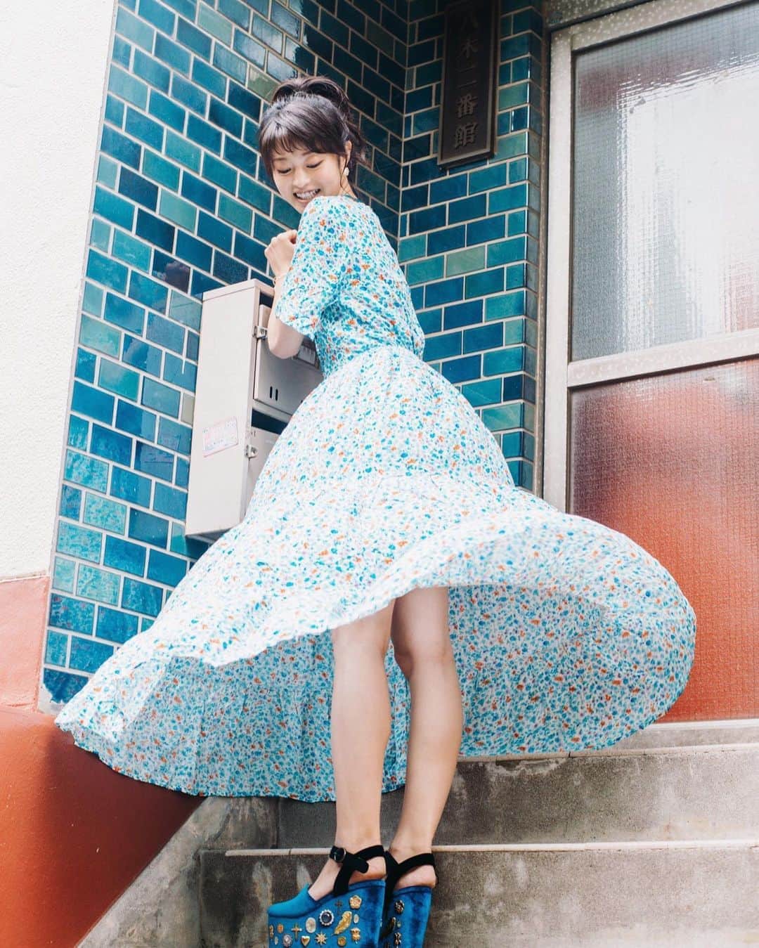 小林涼子さんのインスタグラム写真 - (小林涼子Instagram)「. 風