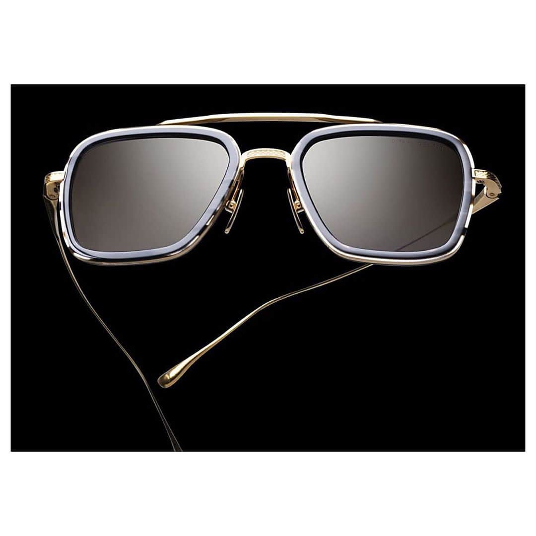 ディタのインスタグラム：「The iconic Flight.006 is #DITA’s tribute to the bravery of fighter pilots; a classic shape constructed in muscular, modern materials for a new contemporary look.  This season three new colorways are available; pictured here is Matte Grey Crystal with Dark Grey to Clear lenses — tap to shop #DITAeyewear #DITAsunglasses」