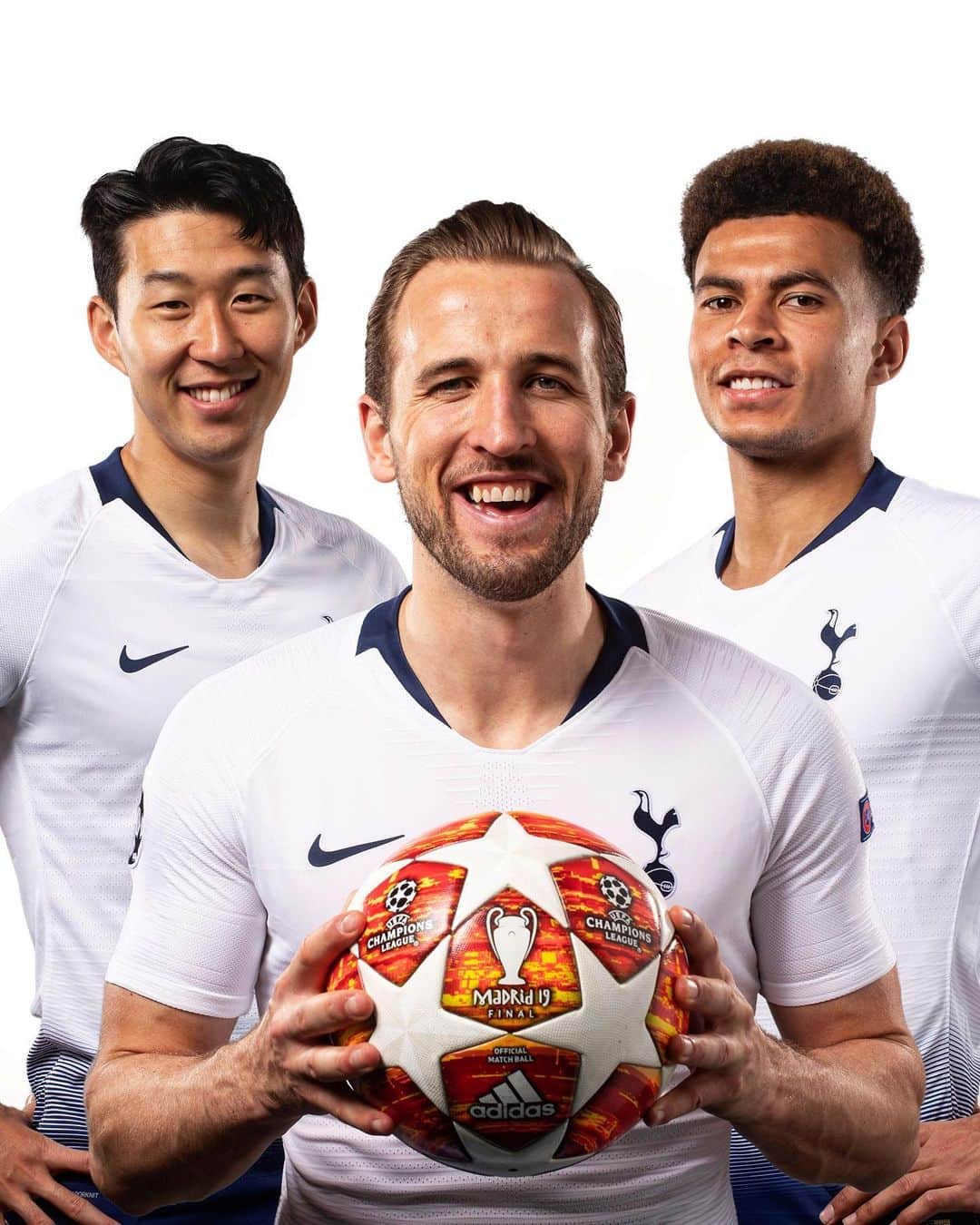 UEFAチャンピオンズリーグさんのインスタグラム写真 - (UEFAチャンピオンズリーグInstagram)「QUIZ❗️Which of this @spursofficial trio has the most assists this season? ❔❔❔⁣ ⁣ #UCLfinal」5月29日 23時52分 - championsleague