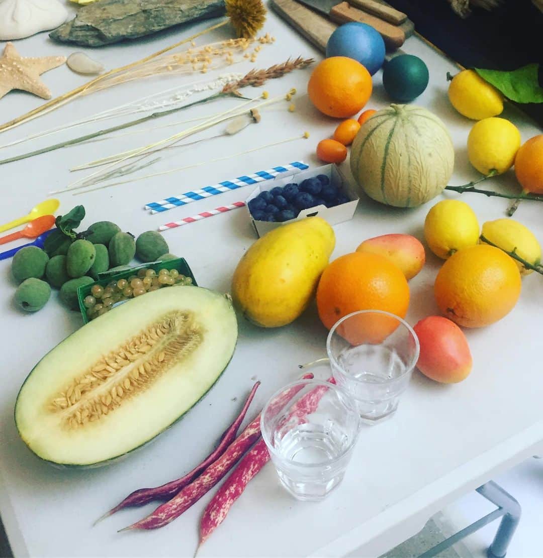 オーレリービダマンのインスタグラム：「« Salade de fruits, jolie, jolie... » 🍋 #inspiration #aureliebidermann」
