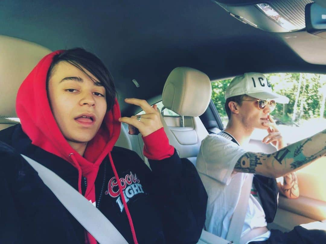 Bars and Melodyさんのインスタグラム写真 - (Bars and MelodyInstagram)「🦋」5月30日 0時12分 - barsandmelody