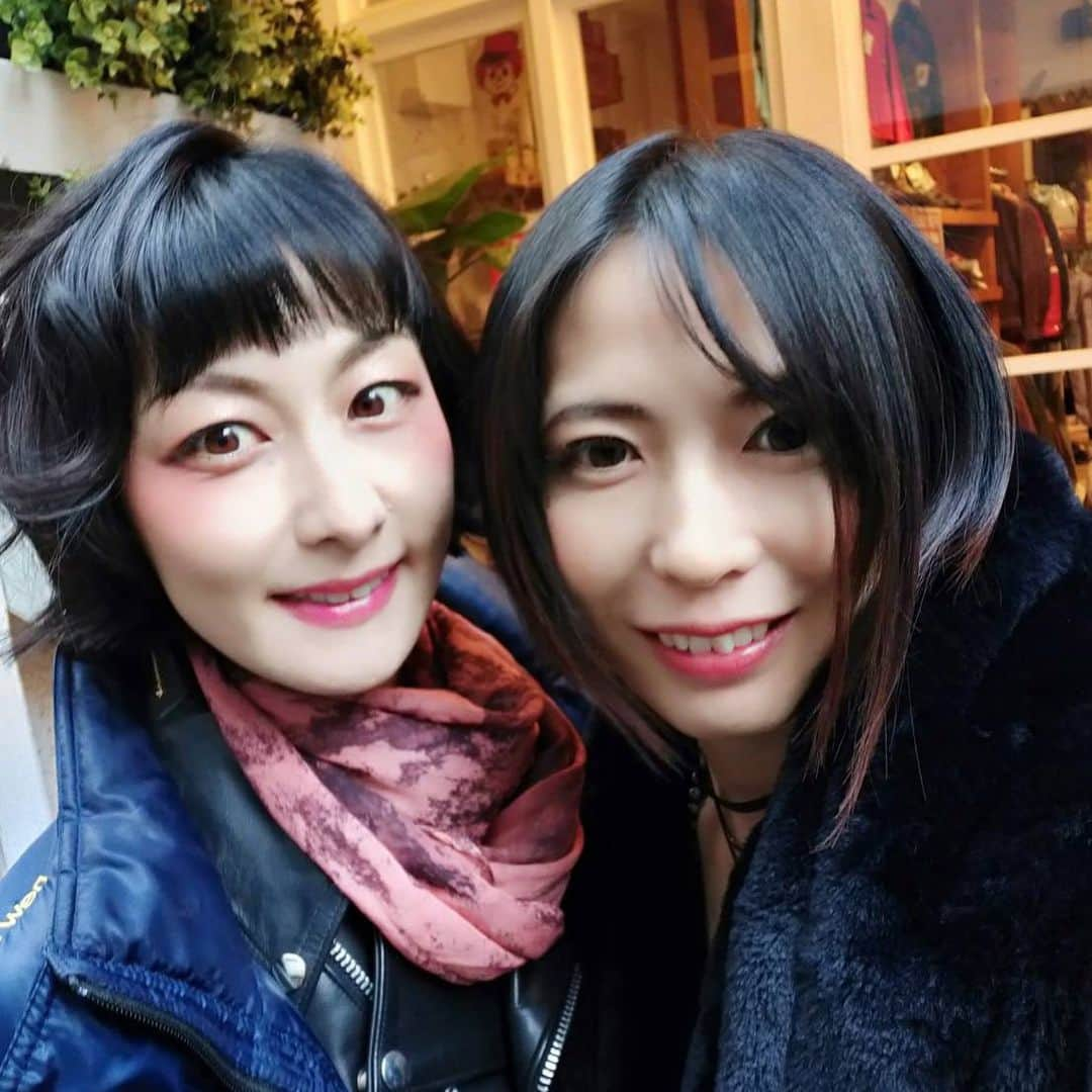 鳥居みゆきさんのインスタグラム写真 - (鳥居みゆきInstagram)「元町ロックンロールスウィンドル 9話 ありがとうございました〜ゲストのみきてぃでした 次回も宜しくおにゃーす #元町ロックンロールスウィンドル」5月30日 0時12分 - toriimiyukitorii