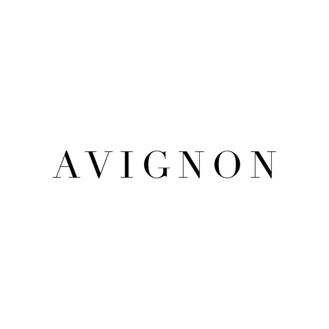 三浦大地さんのインスタグラム写真 - (三浦大地Instagram)「アヴィニョンの橋で踊るよ踊るよ♪  #avignon #france」5月30日 0時21分 - daichi_1127