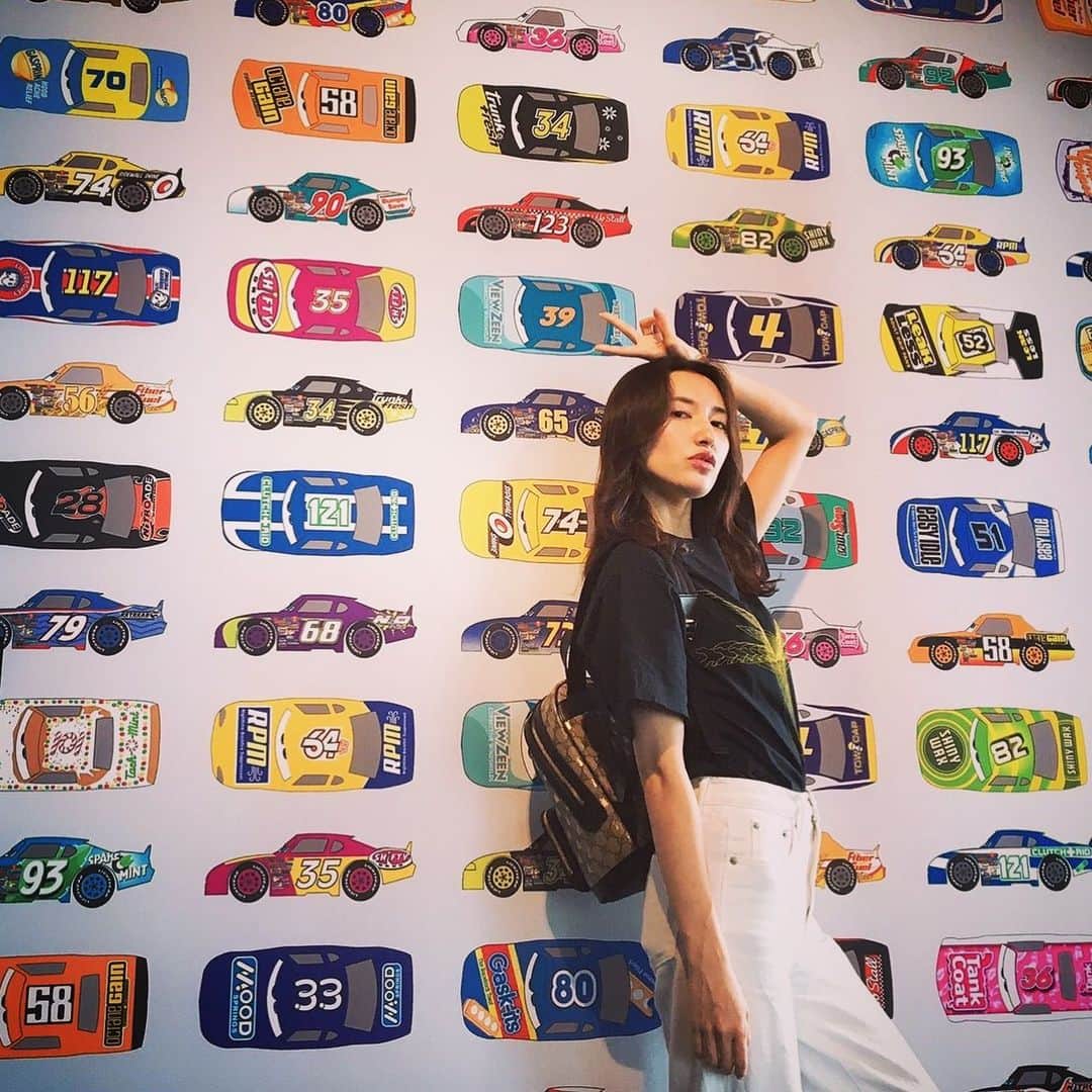 松本リコのインスタグラム：「・ ・ ・ ・ in 六本木 ・ ・ ・ #japanesegirl #japangirl  #japanesemodel #japanmodel #yahoo #お洒落 #インスタグラマー  #インフルエンサー #撮影 #ハーフ顔 #ハーフモデル #fashion #通販モデル #ファッション #楽天 #通販」