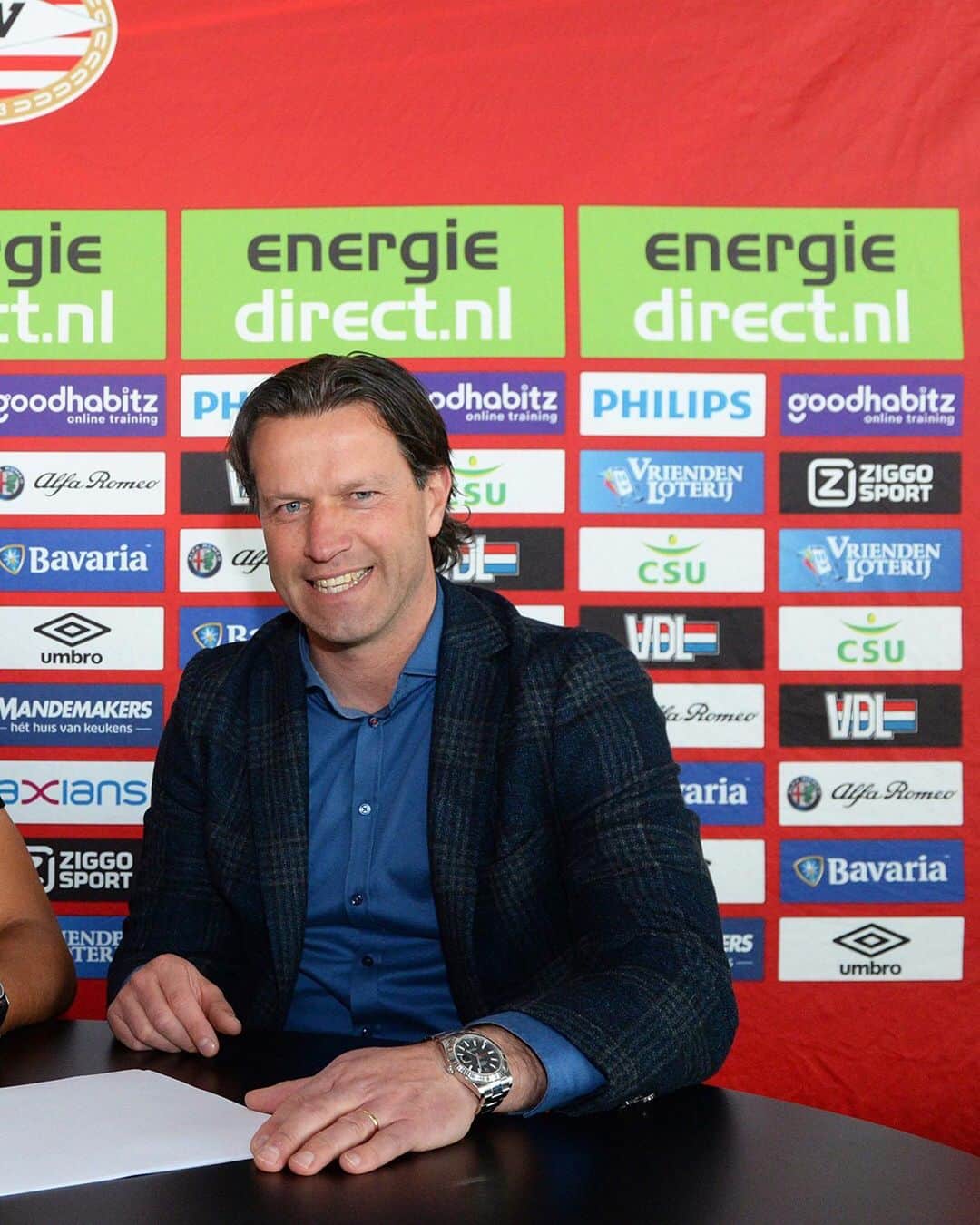 PSVアイントホーフェンさんのインスタグラム写真 - (PSVアイントホーフェンInstagram)「Sinds de F’jes bij PSV.  Congrats met je contract @gregorykuisch_! 🥳」5月30日 1時08分 - psv