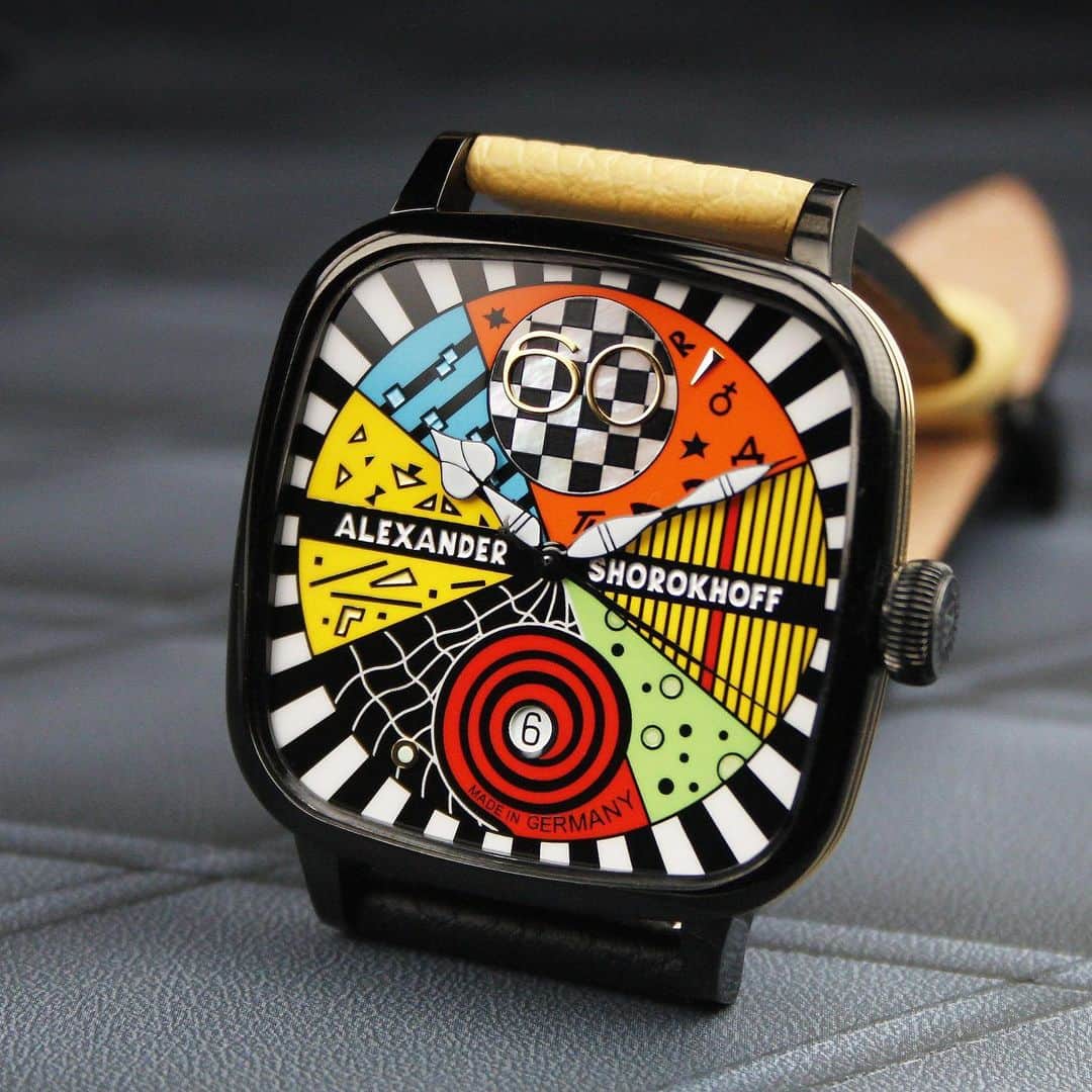 The Luxury Lifestyle Magazineさんのインスタグラム写真 - (The Luxury Lifestyle MagazineInstagram)「Against boredom on the wrist! The automatic watch Kandy Avantgarde 2 from @alexander_shorokhoff is not only colourful, but a perfect example for art on the wrist. The case is produced in black PVD-coating, whereas the side grooves are filled with real gold wires.」5月30日 1時28分 - luxurylifestylemagazine