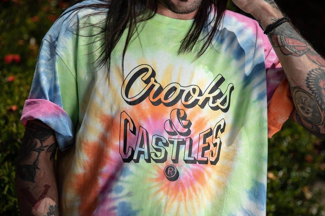 Crooks & Castlesさんのインスタグラム写真 - (Crooks & CastlesInstagram)「COMING SOON // SUMMER 19 . #CROOKS #CASTLES #CROOKSNCASTLES #CROOKSANDCASTLES #CSTC」5月30日 2時09分 - crooksncastles