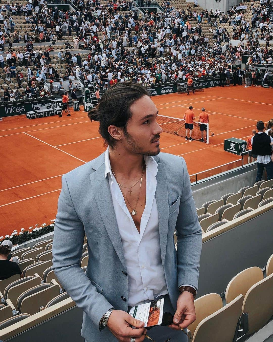 Enzo Cariniさんのインスタグラム写真 - (Enzo CariniInstagram)「Roland-Garros , Tennis , Sun , Nadal and ice cream 🍦🎾 A perfect Wednesday thanks @gromgelato_fr For having me ☀️」5月30日 2時28分 - enzo_carini