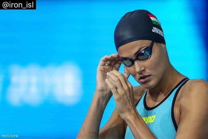 ズザンナ・ヤカボスのインスタグラム：「...repost... •Thrilled to announce our next Hungarian swimmer on the Team Iron roster for @iswimleague, 4-time Olympian @zsuzsubell! 🙌🏼 Welcome to the team, it’s great to have you on board! 🇭🇺💪🏼#Iron #TeamIron #ISL  Újabb magyar úszót köszönthetünk a Team Iron-ban, @zsuzsubell is a csapatunkat erősíti az @iswimleague-ben! 🇭🇺👏🏼」