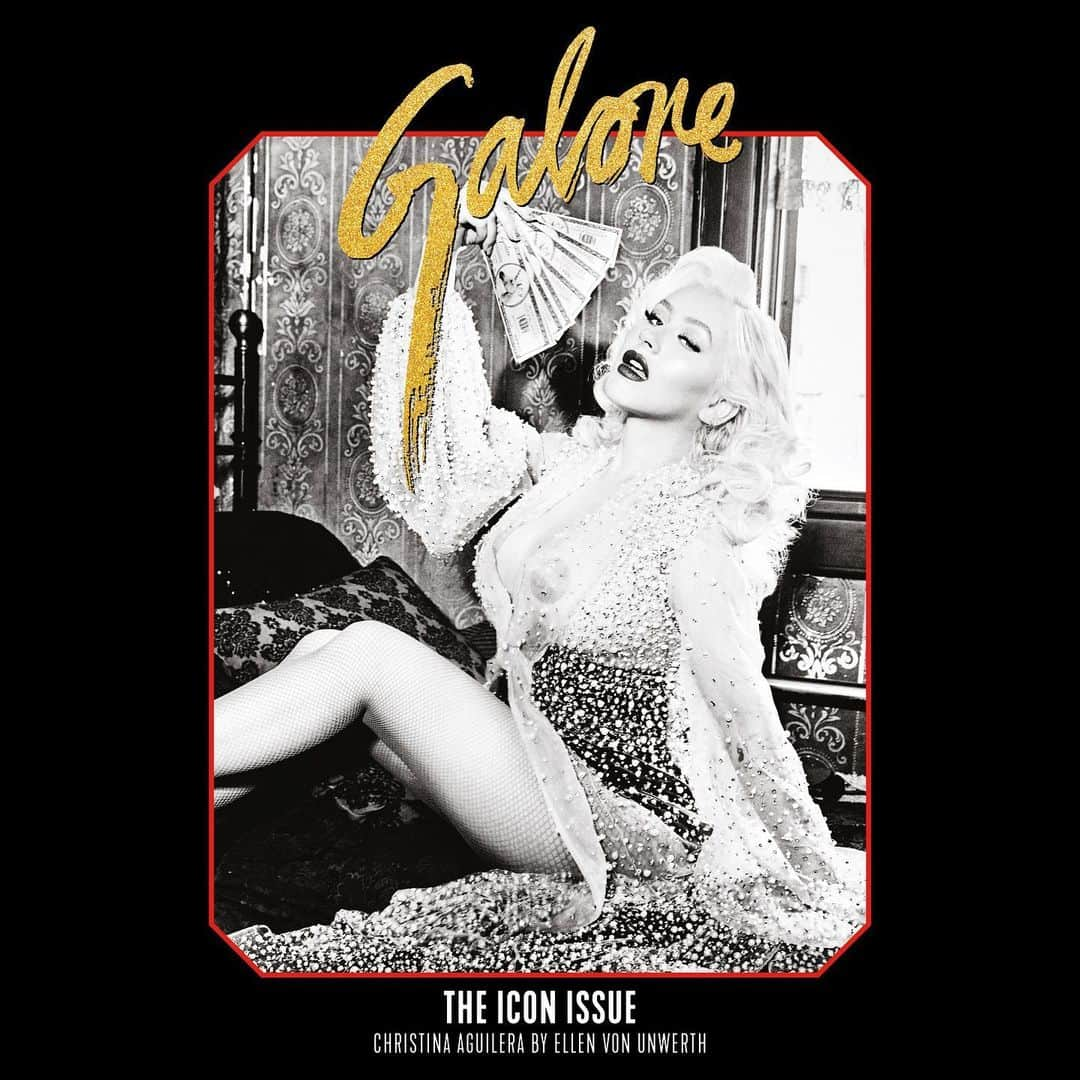 クリスティーナ・アギレラさんのインスタグラム写真 - (クリスティーナ・アギレラInstagram)「It was an honor & pleasure to reunite with my dear friend @EllenVonUnwerth for the @Galore Icon Issue!!! 🖤 Excited for all of you who’ve been with me since our original ‘Back To Basics’ shoot to see our evolution together with new energy 💫✨ (Link in bio to see more photos from the shoot & read the interview I did with @taylaparx)」5月30日 3時22分 - xtina