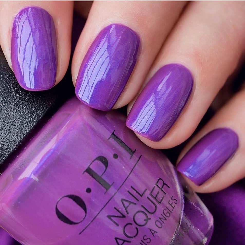 OPIさんのインスタグラム写真 - (OPIInstagram)「No broken nails here, just one beautiful mani. @daisydiep wearing #samuraibreaksanail for our #OPITokyo collection! #PurpleNails #notd #nailpolish #nails #purple #glossynails #style #squarenails⠀⠀」5月30日 4時04分 - opi