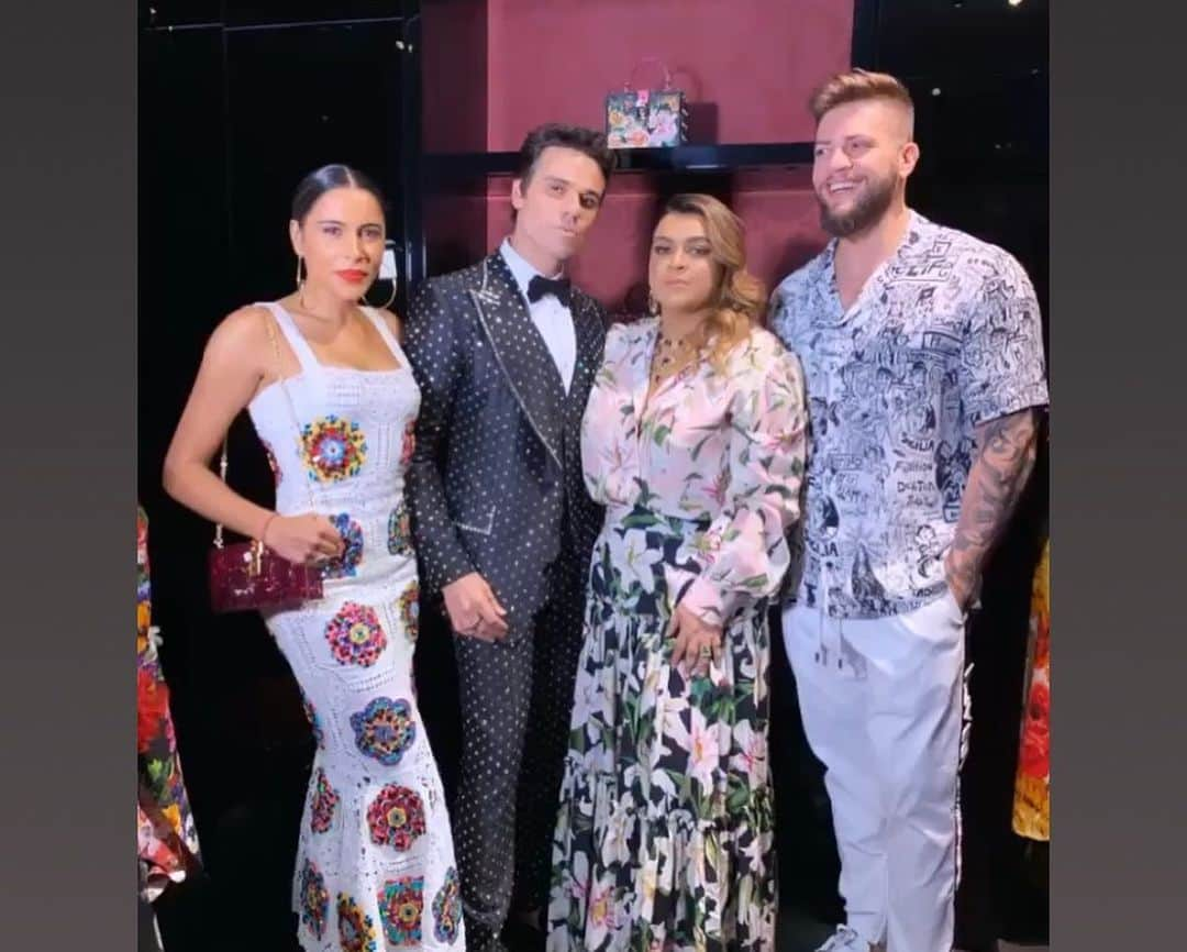 Preta Gilさんのインスタグラム写真 - (Preta GilInstagram)「Uma noite de moda, arte e muito amor !!! @dolcegabbana #dolcegabbana @romanopatricia fotos @luprezia e @agenciabrazilnews」5月30日 4時48分 - pretagil