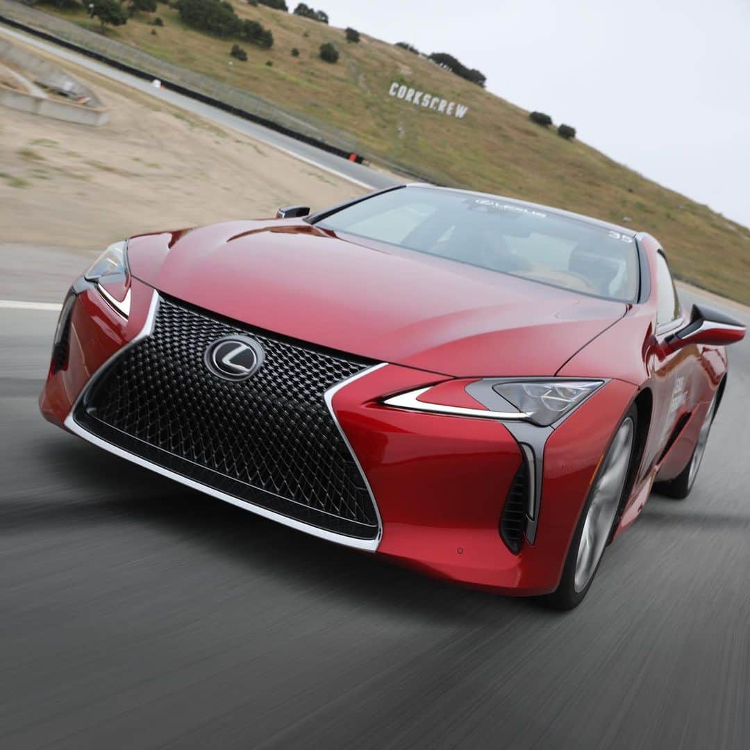 Lexus USAのインスタグラム：「Performance was on display, and in the hands of some outstanding students at last weekend’s Lexus Performance Driving School. Click the link in our bio to be there for the next one this August. #LexusPerformance #DrivingAmazing #LagunaSeca #Monterey #LexusLC @scottpruett01」