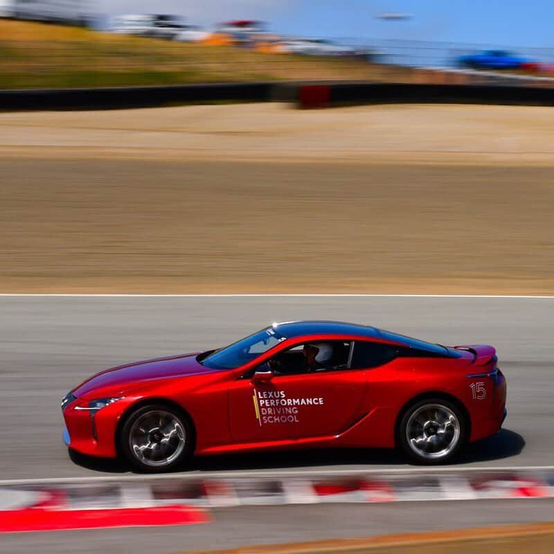 Lexus USAさんのインスタグラム写真 - (Lexus USAInstagram)「Performance was on display, and in the hands of some outstanding students at last weekend’s Lexus Performance Driving School. Click the link in our bio to be there for the next one this August. #LexusPerformance #DrivingAmazing #LagunaSeca #Monterey #LexusLC @scottpruett01」5月30日 7時32分 - lexususa
