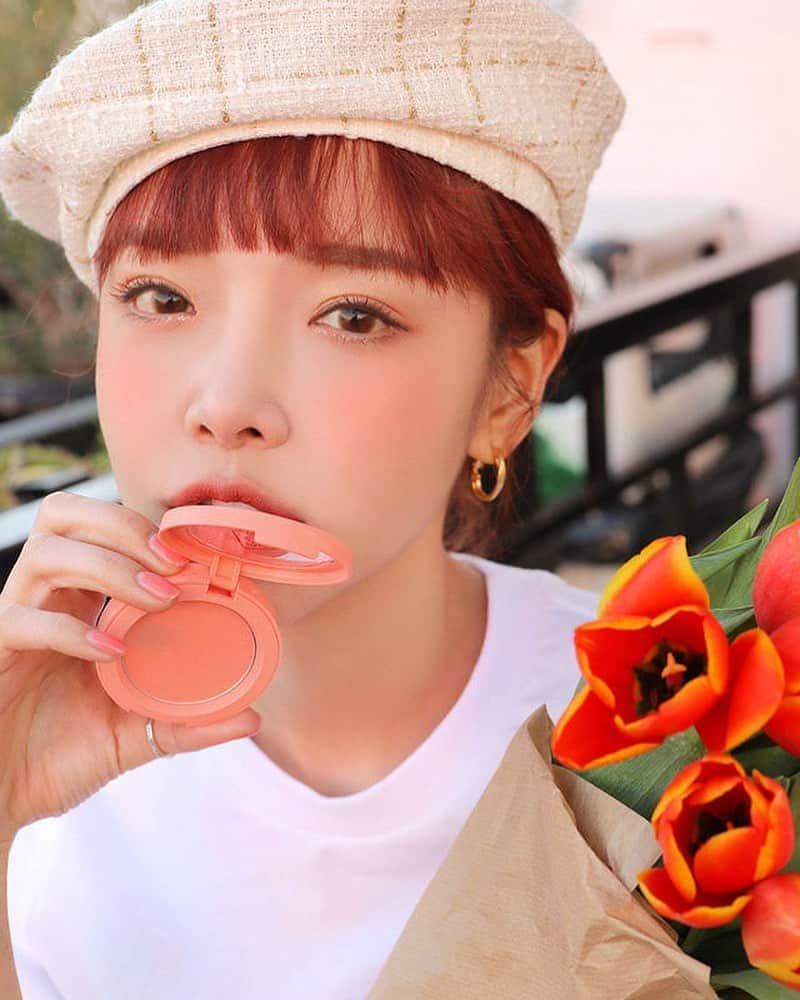 3CE Official Instagramさんのインスタグラム写真 - (3CE Official InstagramInstagram)「#goodmorning❤️ 3CE FACE BLUSH #SOFT_SALMON」5月30日 8時23分 - 3ce_official