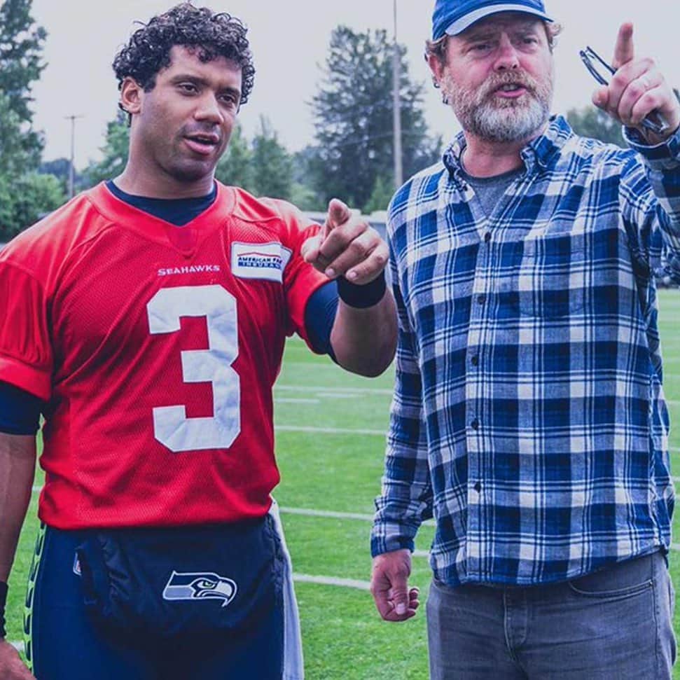 ラッセル・ウィルソンのインスタグラム：「Caption this:」