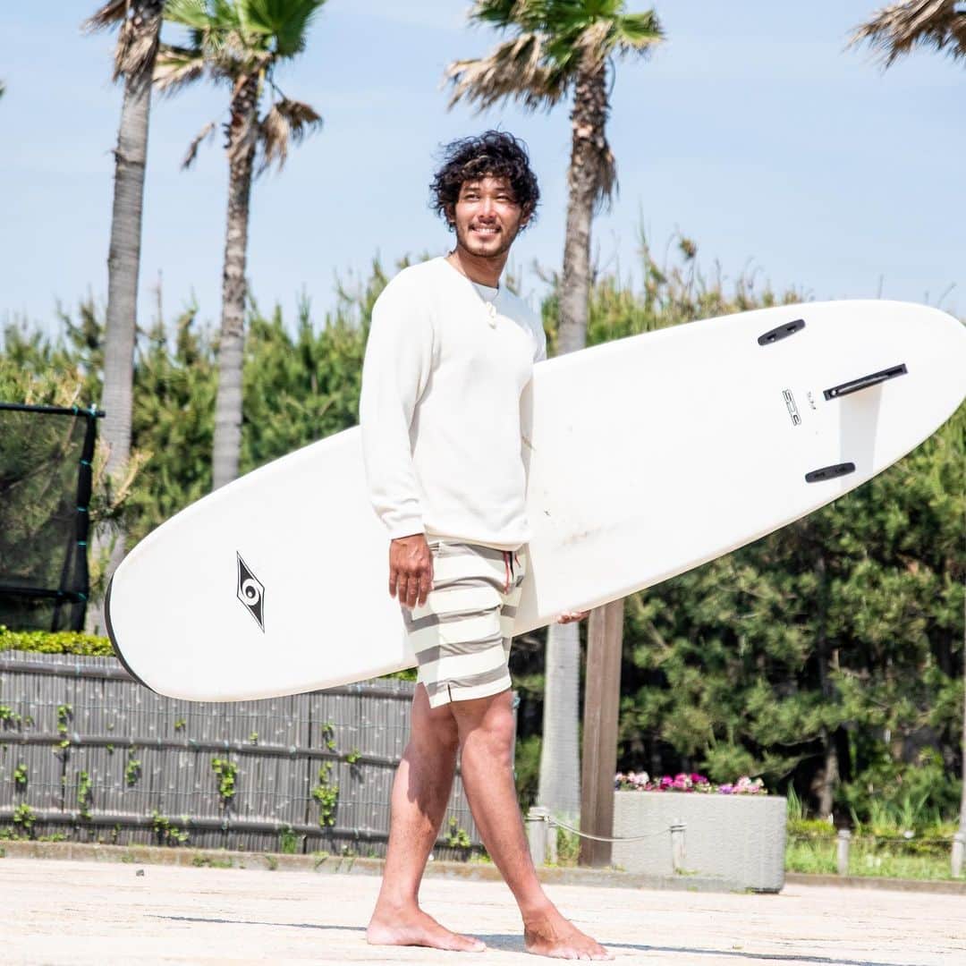 BLUER®︎ -ブルーアーさんのインスタグラム写真 - (BLUER®︎ -ブルーアーInstagram)「【 水陸両用ボードショーツ2019🏄🏽‍♂️】 ・ BLUERからTRUNKSとトップスなどアパレル部門がスピンオフ✨👐🏼 【DUBON-デュボン- 】🌐世界同時発売開始しました‼️🙏🏼 ・ ◼︎BLUER ONLINE限定 ◼︎ 👍🏼シークレットキャンペーン開始しました 🔑 ❤️For surfers For ocean lovers only ・ 😃クーポンコード:surf1173 (8桁) ※購入画面でクーポンコードを入力 ☞￥1173 OFFになります。 ・ ◼︎プロフィールURLをタップしてサイトアクセス ☞ @bluer.tokyo ・ ・ 🔍web検索用 「ブルアーオンライン」 ・ 🛒 BLUER ONLINE 🔗 http://bluer.shop-pro.jp ・ ・ 👉🏼‼️2019水陸両用 Version6.0ご紹介 ✔コットン伸縮ストレッチ生地 ✔️海＋日常のダブル履き ✔️締上げ可能なアジャスター ✔ポケット&腰部にキーフック🗝 ✔️バイオマスeco♻️ボタン ✔️made in JAPAN🔥 ・ ・ サーフ、海＋日常が一体化したトランクス。せっかくなら良いものを。私たちは他にない本当に良いモノをを追求しているmade in japanのブランドです。 ・ 素敵な夏の思い出を。Enjoy‼️ ・ ・ ・ #teambluer #bluer #bluerco #surf #surfwear #surfapparel #surfclothing #boardshorts  #トランクス #ハーフパンツ #ショートパンツ #サーフパンツ #ボードショーツ#ショーツ #海パン #短パン #サーフィン #サーフ #サーフファッション #サーフコーデ  #サーフ系 #サーフスタイル #西海岸 #カリフォルニアスタイル #メンズ #メンズファッション #メンズコーデ #ボーダーコーデ ・ @kentasyutou shooting by @kenta_kawana  Thank you❤️ ・ ・ @dubon.world ‼️wow‼️ official site ※公式サイトはキャンペーン未実施です。」5月30日 10時56分 - bluer.tokyo