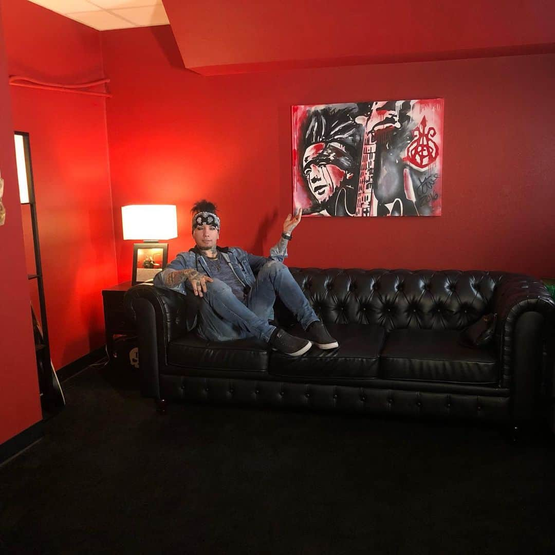 DJアシュバさんのインスタグラム写真 - (DJアシュバInstagram)「Filming for a new documentary called ‘Road Warriors’ #gonnabeepic」5月30日 11時11分 - ashba