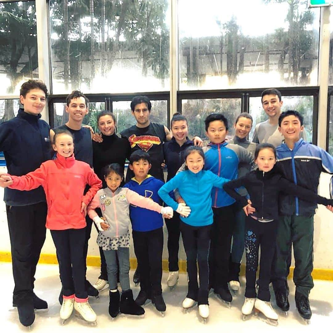 シャンテル・ケリーさんのインスタグラム写真 - (シャンテル・ケリーInstagram)「Love our growing ice dance squad at Macquarie! It’s awesome to be training with such beautiful people everyday 💙⛸💃🏻🕺🏻 #icedance #teamAUS #figureskating #squadgoals」5月30日 11時18分 - chantelle_kerry