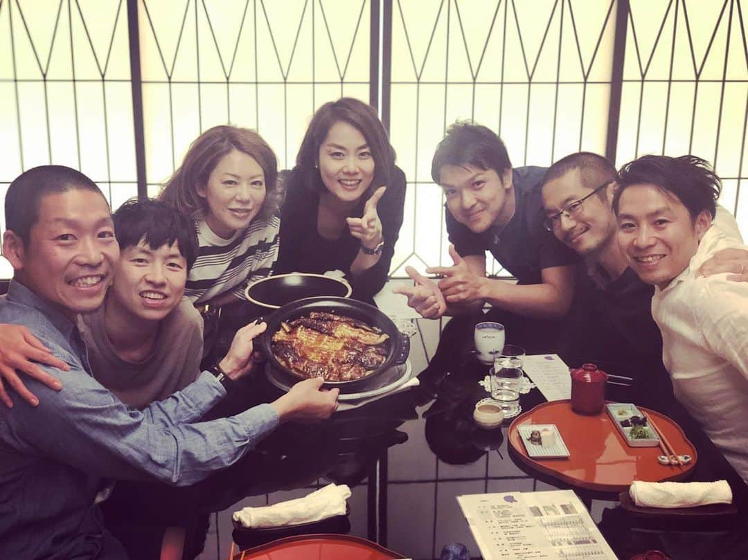 中川聴乃さんのインスタグラム写真 - (中川聴乃Instagram)「再会✨ 素晴らしい講師の方々と行った Treasure19 camp in nagasaki🏀 私自身にとって大きな学びの場となり、 素敵な方々との出会いの中で 沢山の刺激をいただく機会になりました😊 子供達の可能性を広げるお手伝いを これからも続けていきたいです✨ 開催レポートを是非ご覧ください📖  https://www.mhmf.or.jp/」5月30日 11時42分 - nakagawaakino24