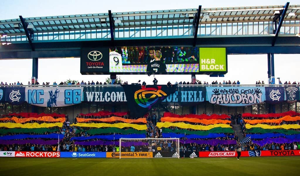 Major League Soccerさんのインスタグラム写真 - (Major League SoccerInstagram)「Good looking tifo right there. #SoccerForAll」5月30日 11時56分 - mls