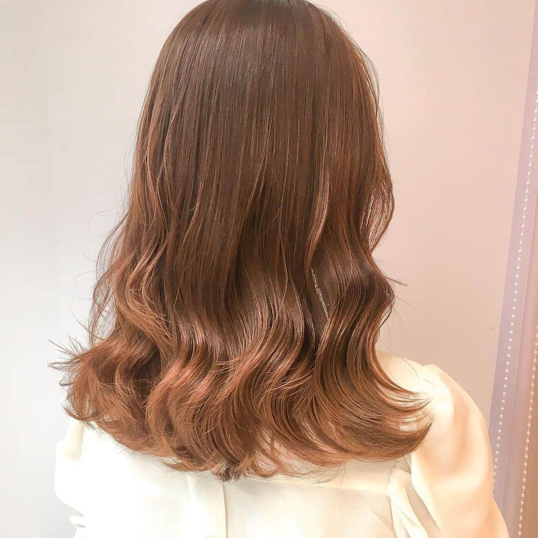 原涼香のインスタグラム：「ㅤㅤㅤㅤㅤㅤㅤㅤㅤㅤㅤㅤㅤ Orange Brown 🐻🍊 ブリーチなしでできる、 柔らかいオレンジカラー🌼 ㅤㅤㅤㅤㅤㅤㅤㅤㅤㅤㅤㅤㅤ」