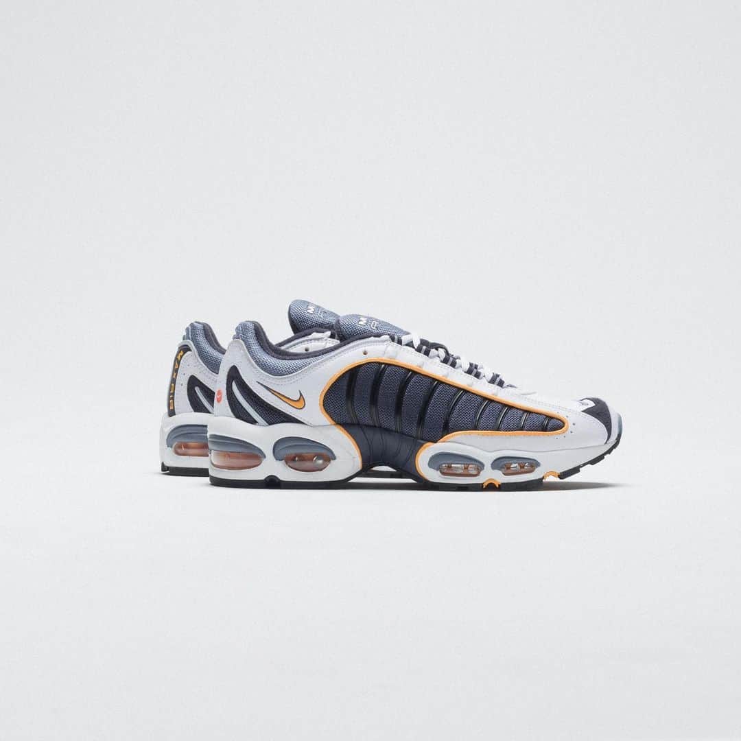 UNDFTDさんのインスタグラム写真 - (UNDFTDInstagram)「Nike Air Max Tailwind IV // Available Thursday 5/30 at All Undefeated Chapter Stores and Undefeated.com」5月30日 12時05分 - undefeatedinc