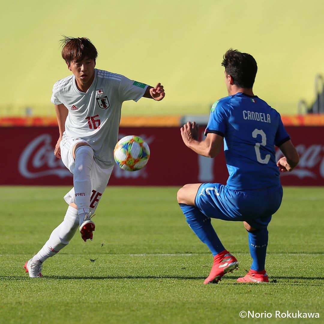 Goal Japanさんのインスタグラム写真 - (Goal JapanInstagram)「. ＼カテナチオ攻略ならず…／ 前半のPK失敗もありイタリアの堅い守備を崩せなかったものの、無敗でグループステージを2位突破🇯🇵 (Photo:Norio Rokukawa) . 🏆#U20ワールドカップ グループB 第3戦 🆚#イタリア代表 0-0 #日本代表 . #soccer #football #fifau20worldcup #u20worldcup #u20wc #jfa #daihyo #japan #italy #サッカー #フットボール #⚽」5月30日 12時09分 - goaljapan
