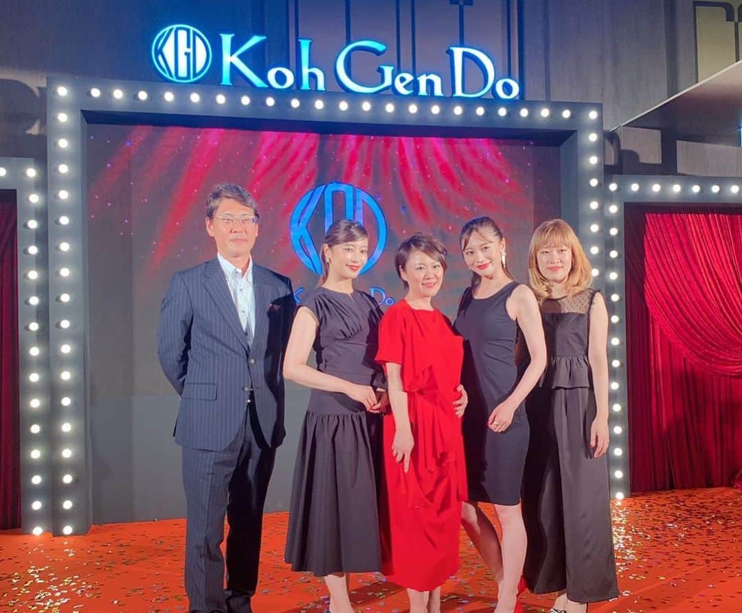 由架子 川野さんのインスタグラム写真 - (由架子 川野Instagram)「#kohgendo﻿ #kohgendothailand ﻿ #kgdredcarpet  @kohgendo_thailand ﻿ ﻿ ディレクターの瀬戸口さん﻿ 美肌です。。美しい😍」5月30日 12時37分 - __yukakokawano__