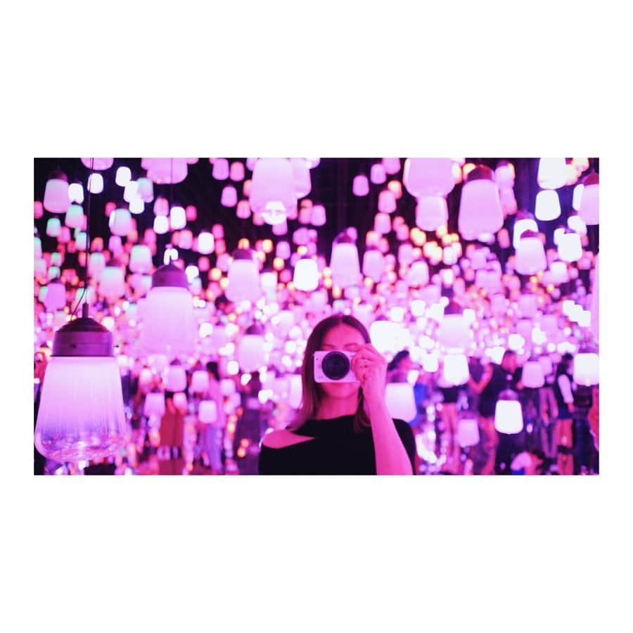 Shizukaさんのインスタグラム写真 - (ShizukaInstagram)「✴︎✴︎✴︎ INPUT DAY. #Lamp . 念願の Team Lab★Borderless ( @teamlab_news )  芸術に五感で触れ 子供心が戻りました。 - #Dream_Shizuka #DreamShizuka #teamLabBorderless #ランプの森 #楽しむ心は大人も子供もBorderless」5月30日 12時40分 - shizuka_dream06