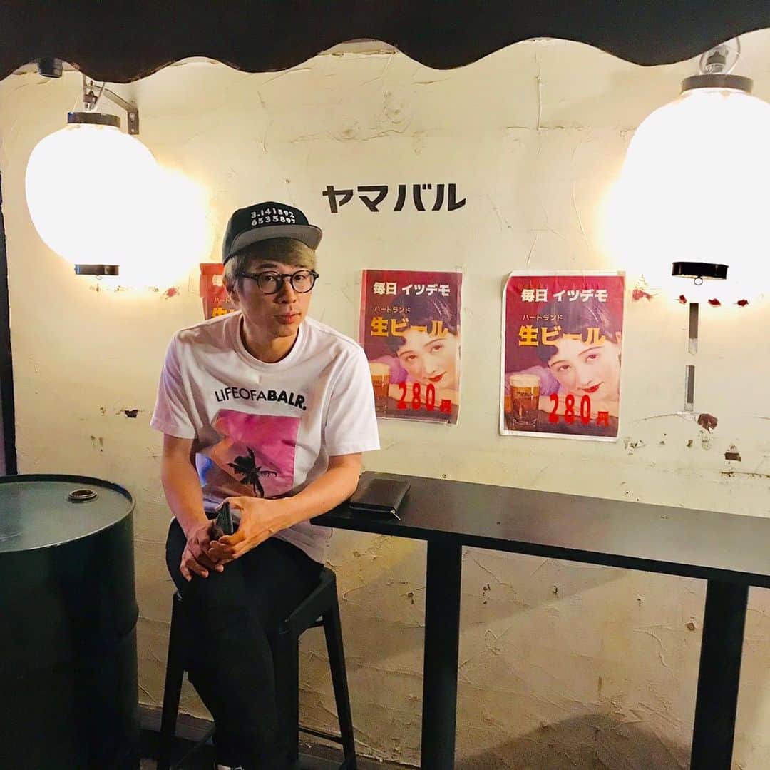 田村淳のインスタグラム：「この季節の外飲みは最高だね！ 久しぶりのお酒で、かなり酔ってしまいましたが…とても良い息抜きになりました^_^  #外飲み #三宿 #ポテトサラダおかわりしたよ #BALR.」