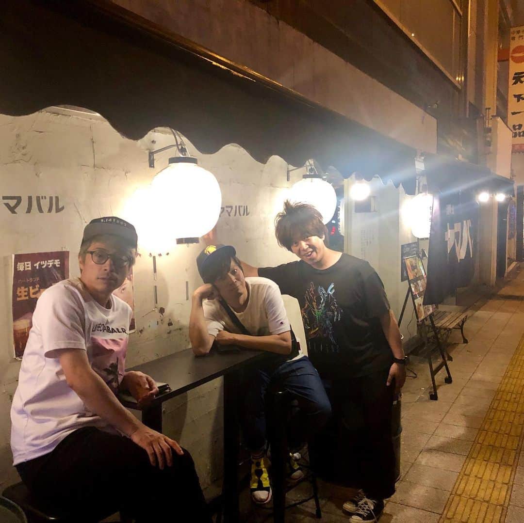 田村淳さんのインスタグラム写真 - (田村淳Instagram)「この季節の外飲みは最高だね！ 久しぶりのお酒で、かなり酔ってしまいましたが…とても良い息抜きになりました^_^  #外飲み #三宿 #ポテトサラダおかわりしたよ #BALR.」5月30日 12時49分 - atsushilb