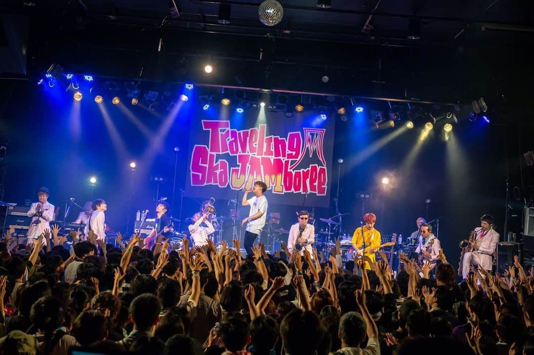 RYU-TAさんのインスタグラム写真 - (RYU-TAInstagram)「『東京スカパラダイスオーケストラ "Traveling Ska JAMboree"』名古屋 DIAMOND HALL 📸 @takeshiyao  終始最高な1日でした！ 俺らも20年後こんなカッコイイ大人になっていたいな。」5月30日 14時37分 - ogaryu69