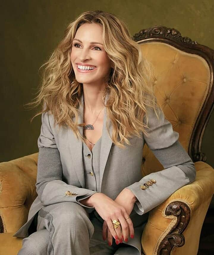 ジュリア・ロバーツ（ファンアカウント）さんのインスタグラム写真 - (ジュリア・ロバーツ（ファンアカウント）Instagram)「#EmmyMagazine #JuliaRoberts ❤」5月31日 0時00分 - juliaroberrts