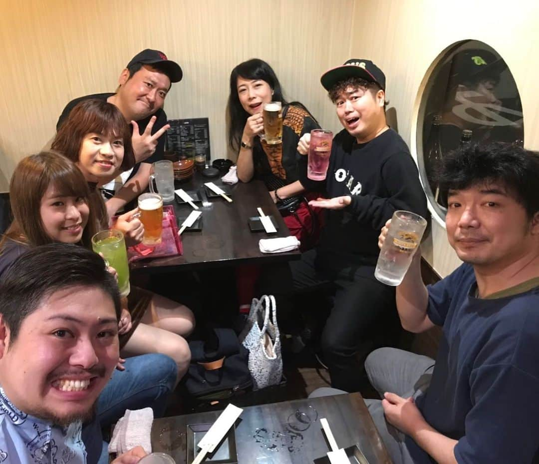 椿鬼奴さんのインスタグラム写真 - (椿鬼奴Instagram)「今日は赤羽enabで堀内馬鹿祭りのトークライブに夫婦で参戦しました！ ありがとうございましたー！ アルバムIVKIを買ってくださった方もありがとうございました‼️キュートンのチケットを買ってくださった方もありがとうございました‼️」5月31日 0時30分 - tsubakioniyakko