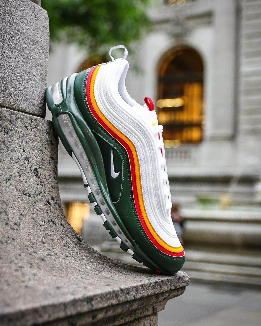 Foot Lockerさんのインスタグラム写真 - (Foot LockerInstagram)「Always room for something fresh in the closet.  #Nike Air Max 97 'Evergreen' Available Now, In-Store and Online」5月31日 1時23分 - footlocker