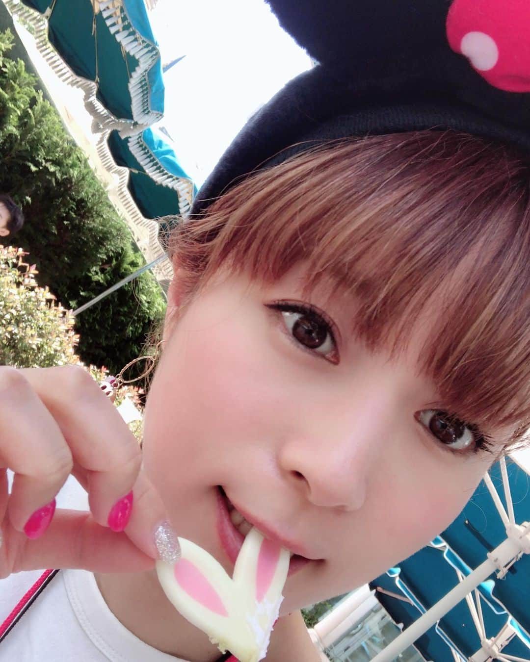 たかはしゆいさんのインスタグラム写真 - (たかはしゆいInstagram)「・ 夢の国へ！！！！ ・ ランチでスペシャルプレート！！ ・ うさたまの耳カプリっ🐰 ・ #東京 #ディズニーランド #tdl #うさたま #うさたま大脱走 #イースター #ランチ #星のチーズかわいい #たかはしゆい」5月31日 1時21分 - t.yuirin