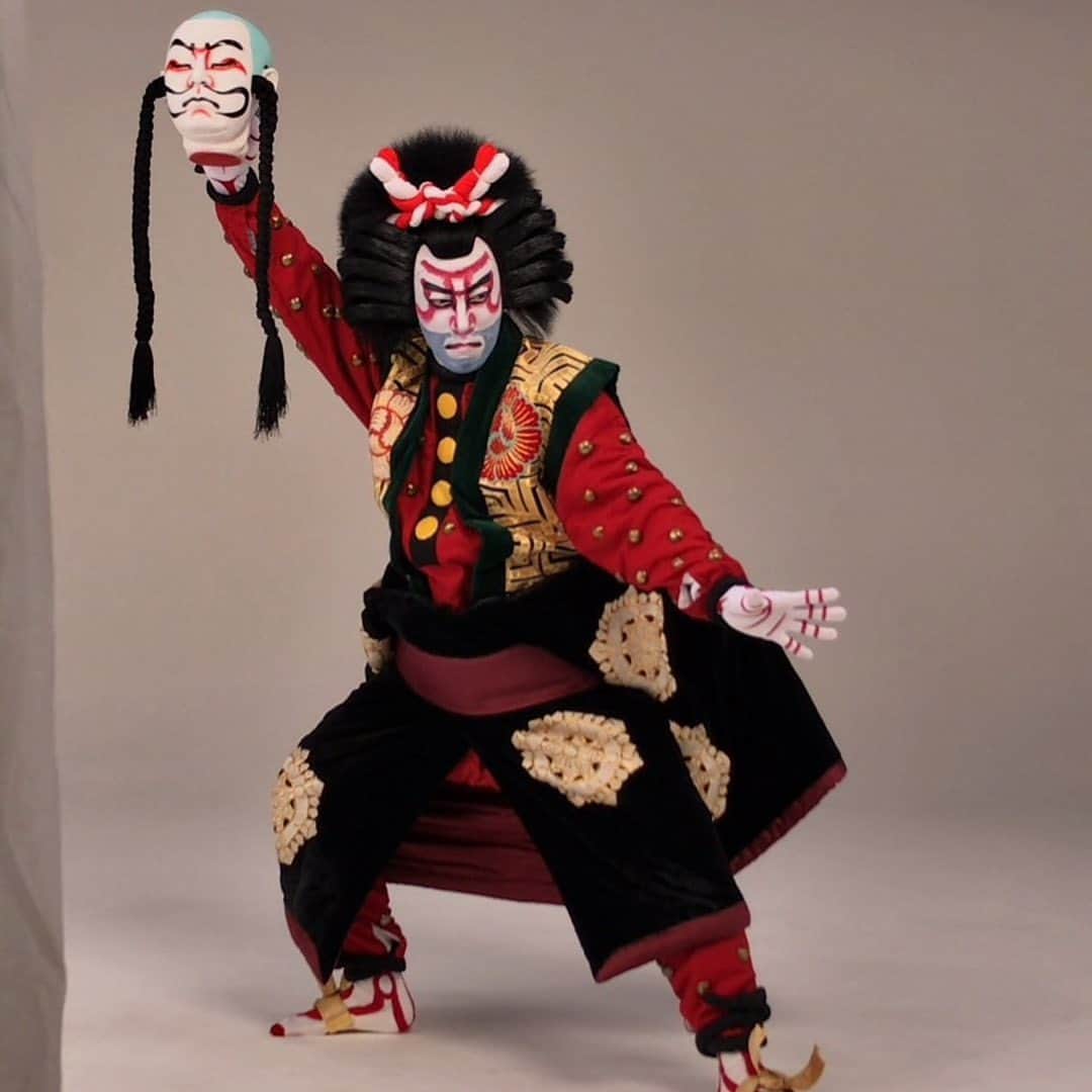 市川海老蔵 （11代目）さんのインスタグラム写真 - (市川海老蔵 （11代目）Instagram)「* 撮影終わりませーん💦 今日は勸玄もです！  #市川海老蔵 #海老蔵 #成田屋 #歌舞伎  #ABKAI #ABMORI #ebizoichikawa #ebizo #kabuki #thunderparty  #classic」5月30日 17時09分 - ebizoichikawa.ebizoichikawa