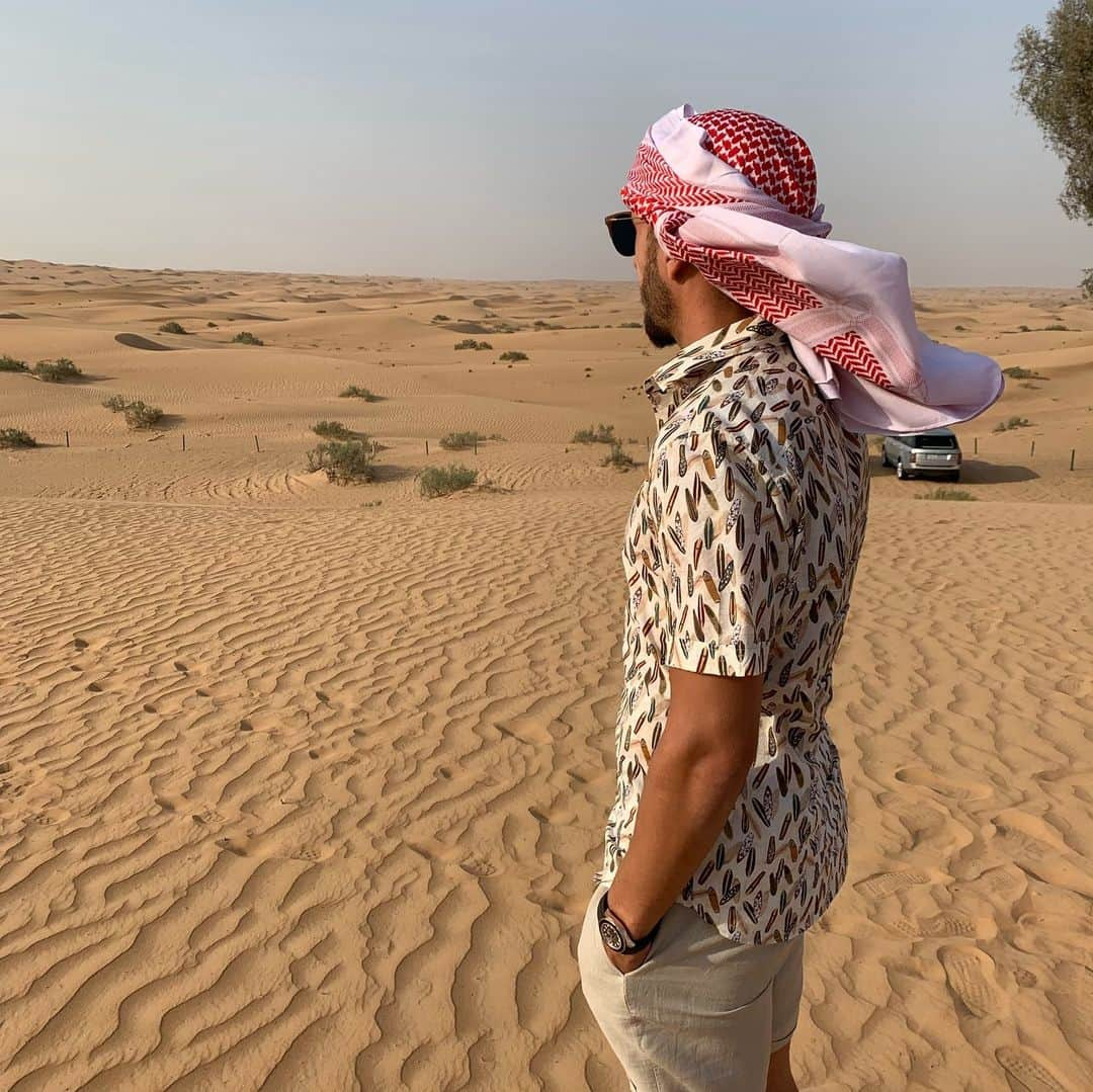 コケさんのインスタグラム写真 - (コケInstagram)「Enjoying the time !☀️ @beatrizespejel  #Dubái #holidays #desert」5月30日 17時22分 - koke6