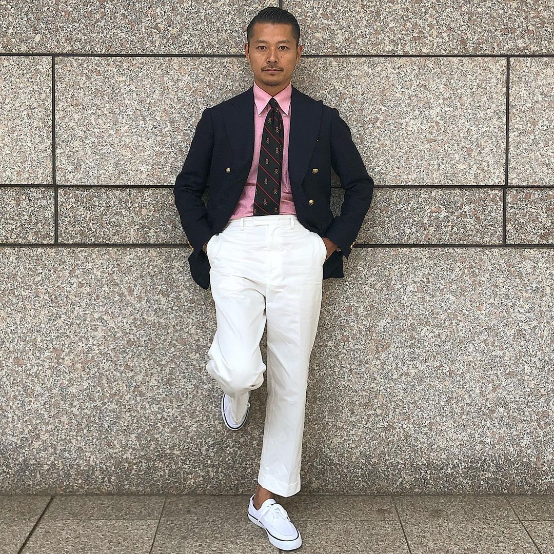 高田朋佳さんのインスタグラム写真 - (高田朋佳Instagram)「“accent color...” ———————————————————————— #fashion #mensfashion #menswear #mnswr #mensstreetstyle #streetstyle #streetfashion #menwithstyle #menwithclass #menwithstreetstyle  #classicstyle #mensclothing #vintage #vintagefashion #vintagestyle #newclassic  #modernclassic #stylewithcolony」5月30日 17時14分 - tomoyoshi_takada