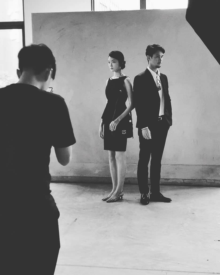 江口雅也さんのインスタグラム写真 - (江口雅也Instagram)「last shooting in Singapore🙏 thankyou @metrosingapore  team & @mannequinstudio  coming soon!! #shooting #work #advertising #metrosingapore  #malemodel #asianmodel #japanese #mensfashion  #mensstyle #instagood #instalike #instafashion #photography  #thankyou  @mackdonaldlee @twogatherpictures  @masaya0429」5月30日 17時17分 - masaya0429