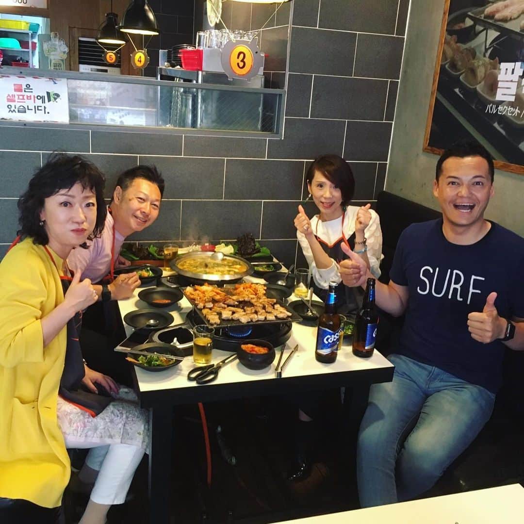 三好ジェームスのインスタグラム：「愉快な釜山ロケ！  日帰りで楽しめる釜山旅！  朝9時過ぎに福岡を出発して、19時前には帰ってくる！  満足！  #釜山#釜山旅#旅#日帰り#カンジャンケジャン#サムギョプサル#なんぽどん #韓国#愉快#肉#海鮮#南浦洞」