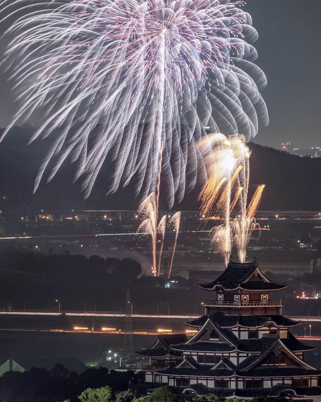 Takefumi Tezkaのインスタグラム：「✴︎京都芸術花火大会2019🎆 ✴︎ ✴︎ご一緒した皆様お疲れ様でした😊📸 ✴︎ ✴︎ ✴︎」